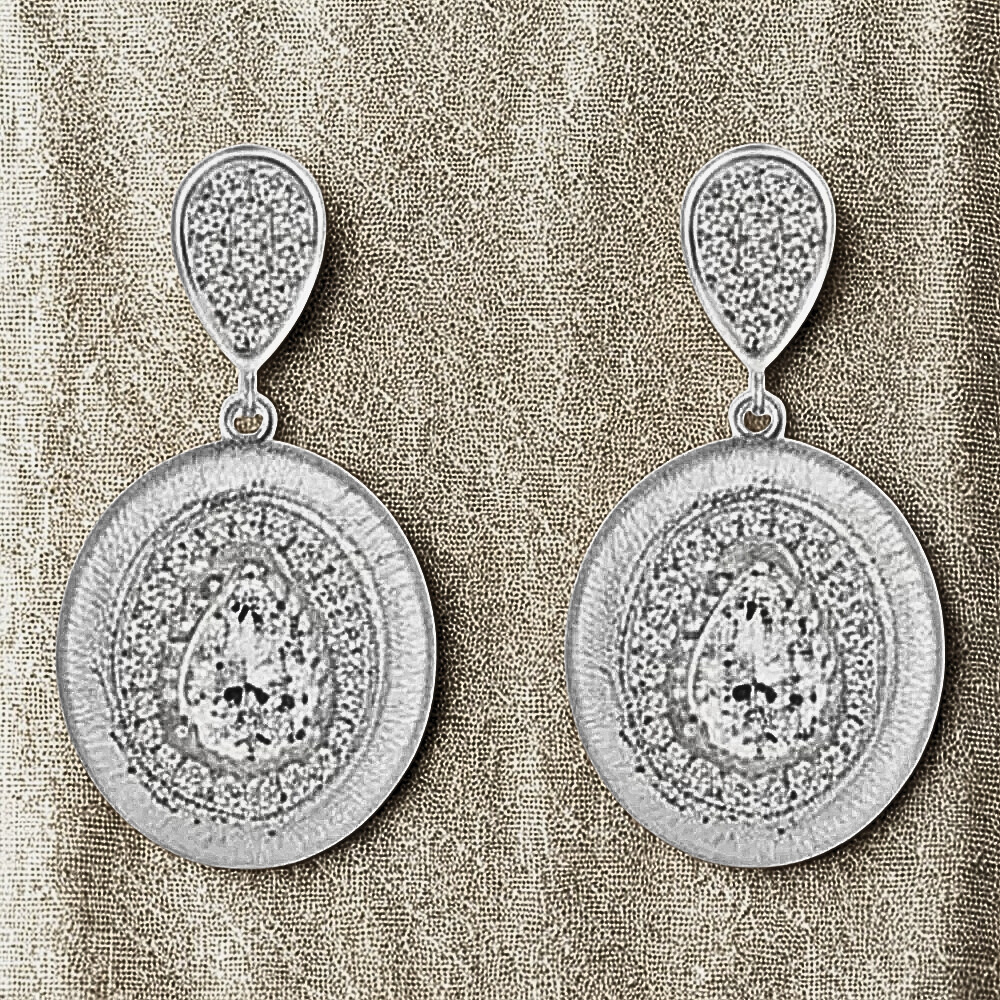 Orecchini Pendenti con Moissaniti Taglio Goccia per ct 1,50