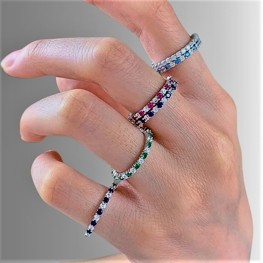 Mini Collezione Eternity con Moissaniti Taglio Brillante D Color e Colorate