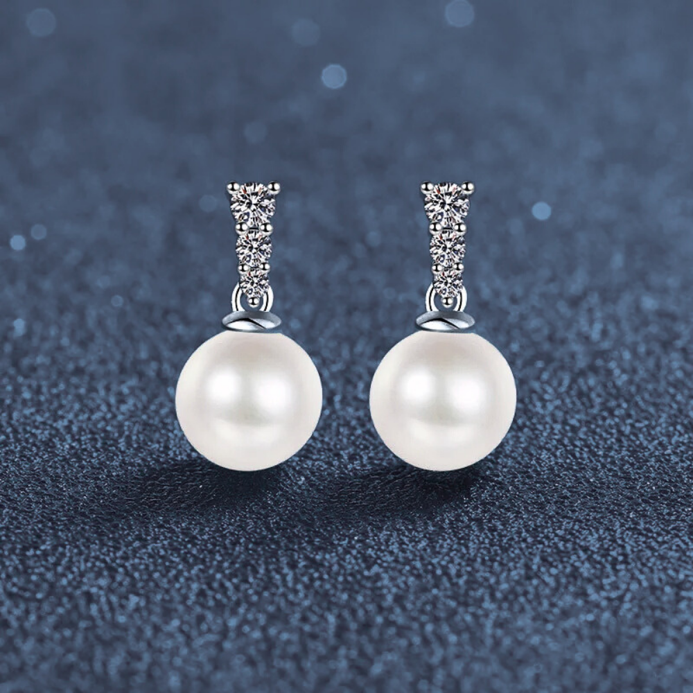 Orecchini Pendenti con Moissaniti e Perle Naturali