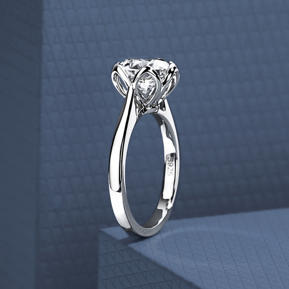Solitario con Moissanite di ct 3,00
