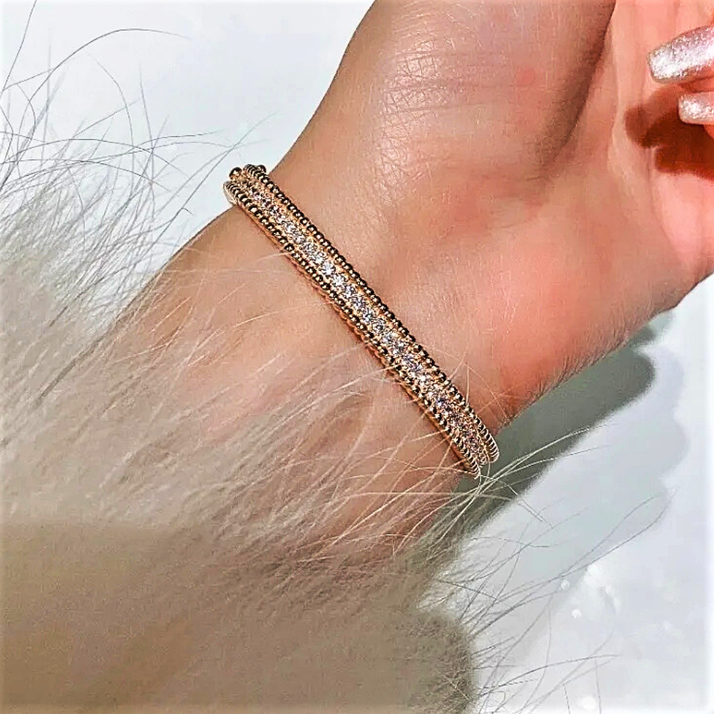 Bracciale Rigido con Striscia di Moissaniti