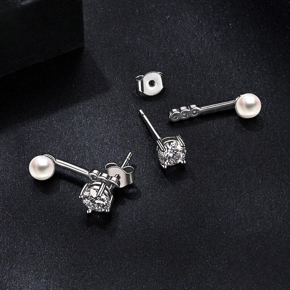 Orecchini Punto Luce in Moissaniti per ct 1,00 e Perle