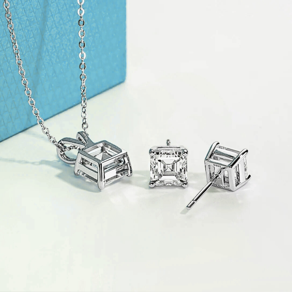 Parure Collana e Orecchini con Moissaniti Asscher