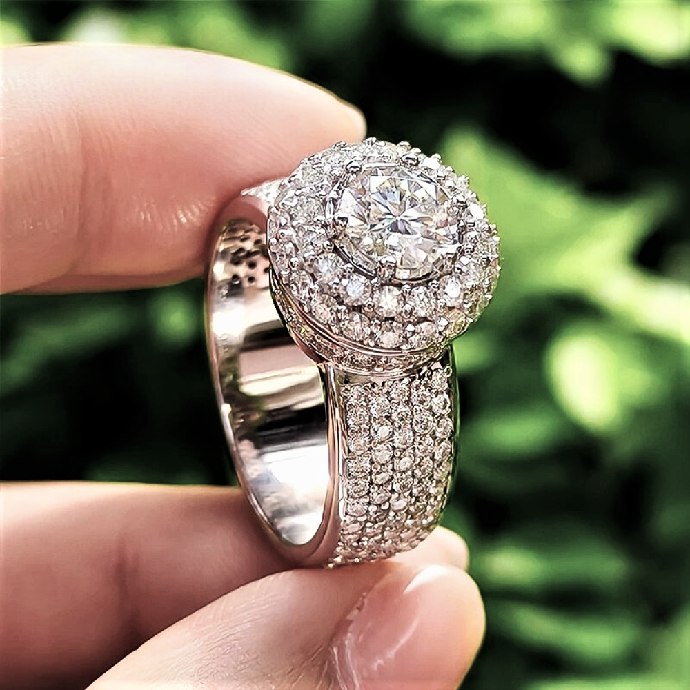Fascetta a "Orologio" con Moissanite D color da ct 1,00