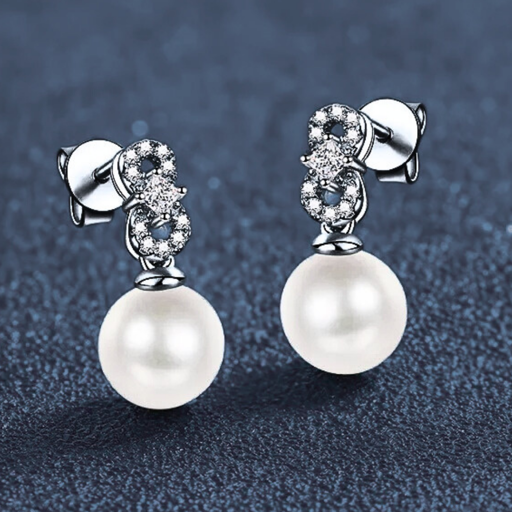 Orecchini con Moissaniti e Perla Naturale Pendente