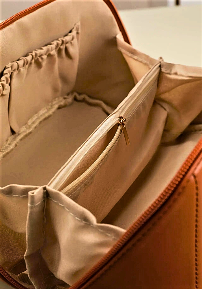 High Capacity Make Up Bag