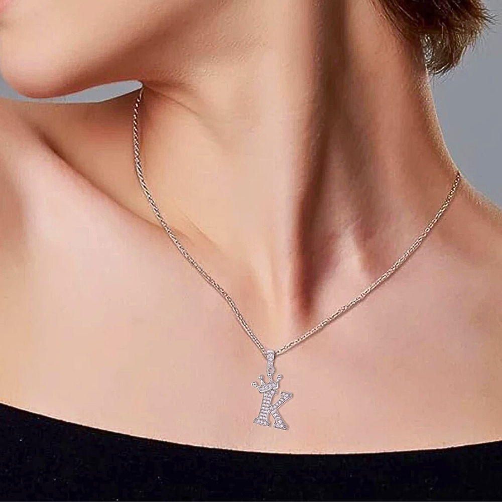 Collana con Iniziali in Moissanite