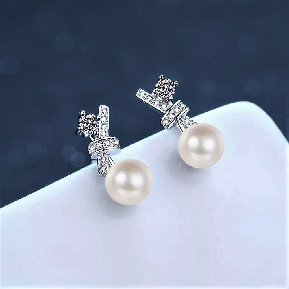 Orecchini a Perno con Moissaniti e Perle