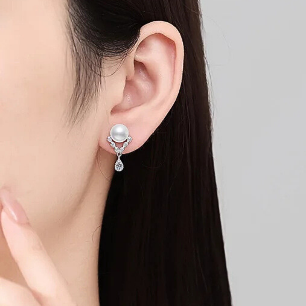 Orecchini con Perla Naturale e Moissaniti