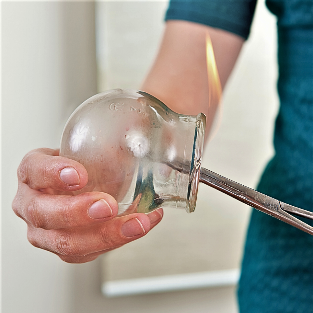 Set of 7 Glass Cupping Cups: Fight Cellulite While Relaxing Muscles and Benefiting Your Body 