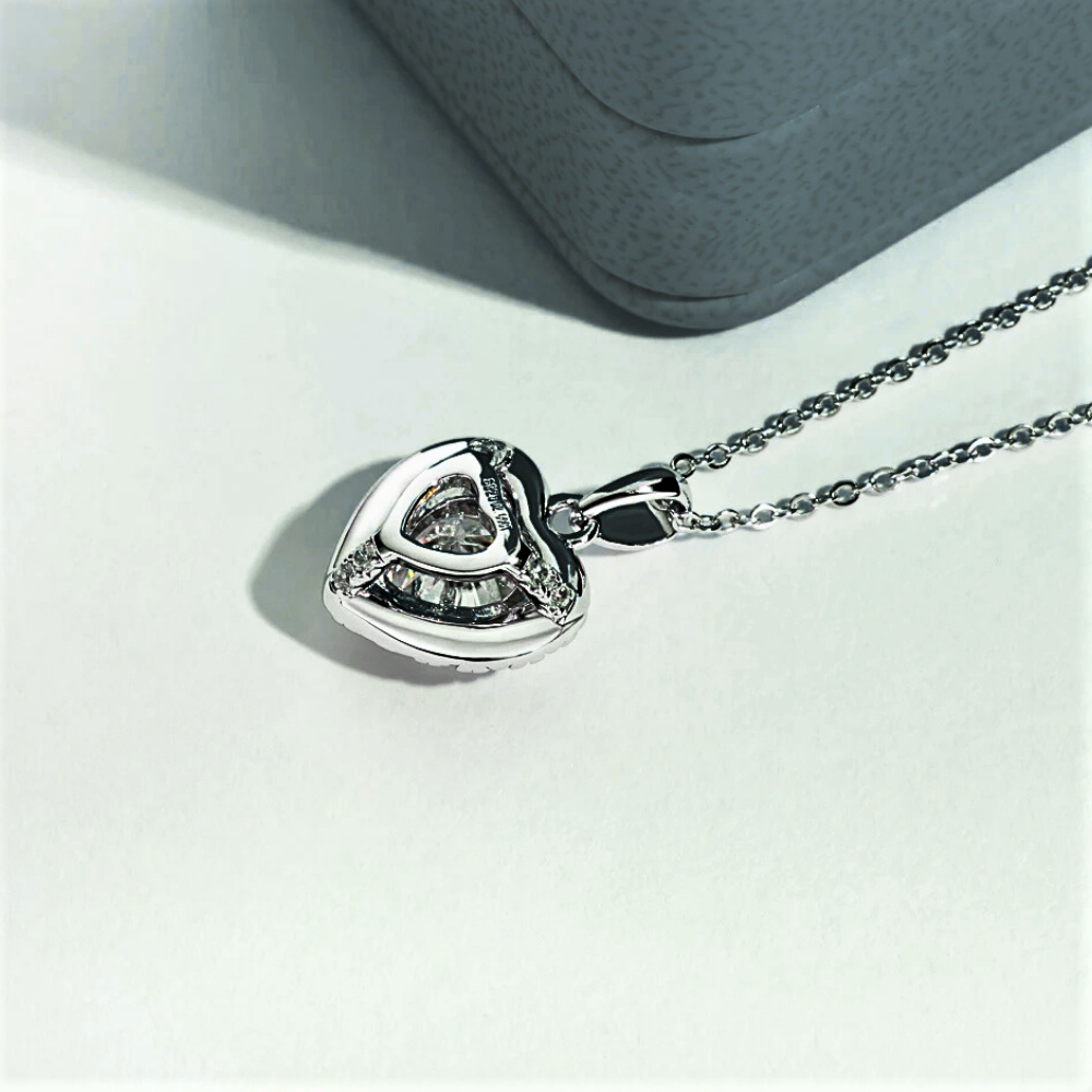 Collana a Cuore con Moissanite di ct 2,00