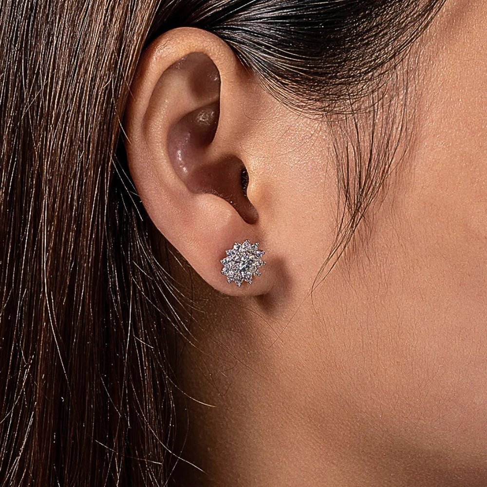 Orecchini a Girasole con Moissaniti per ct 1,00