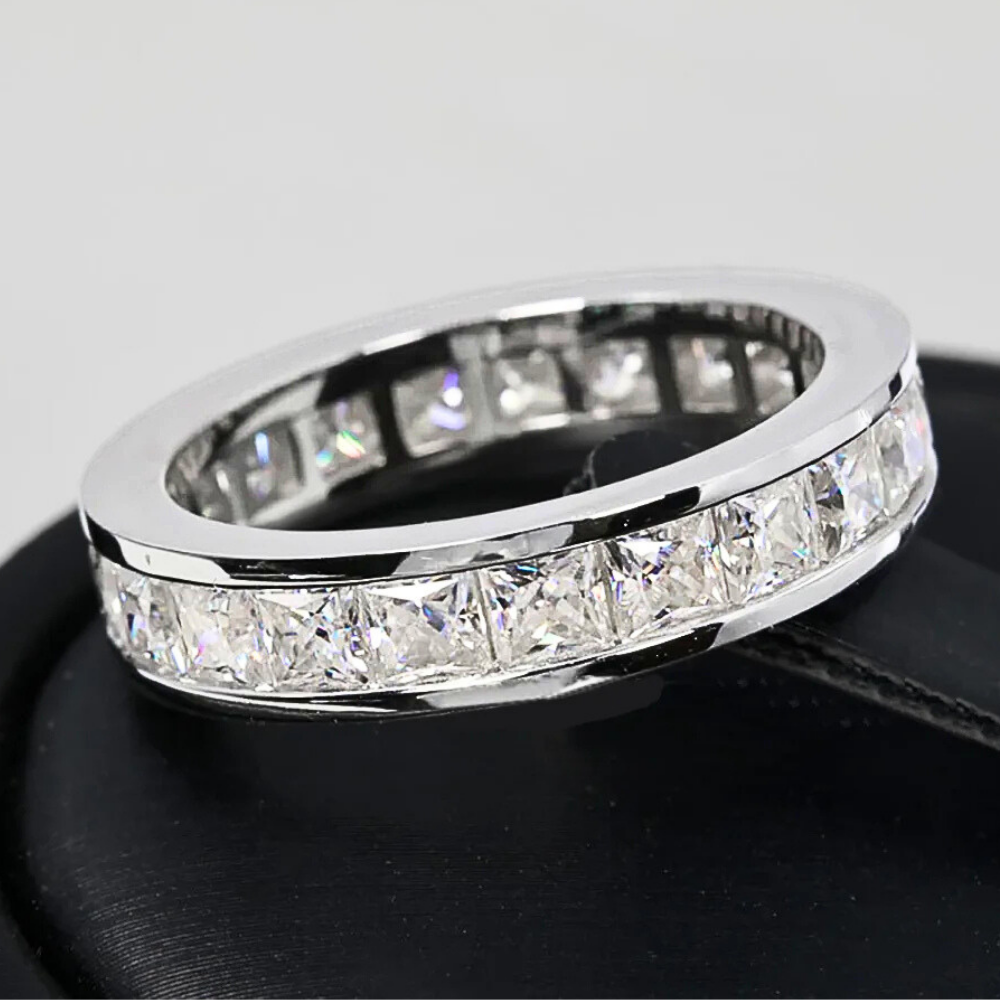 Mini Collezione di Fedine con Moissaniti Taglio Princess