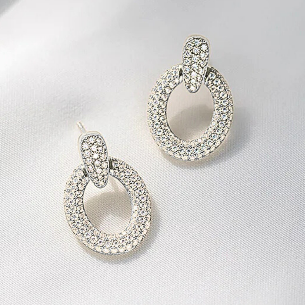 Orecchini Pendenti con Pavè di Moissaniti per ct 5,00