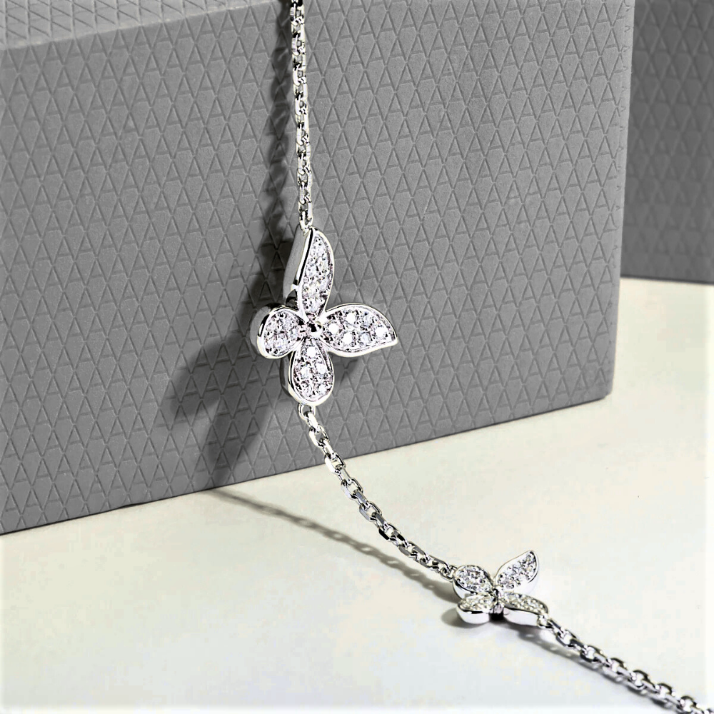 Bracciale con 3 Farfalle in Moissanite D Color