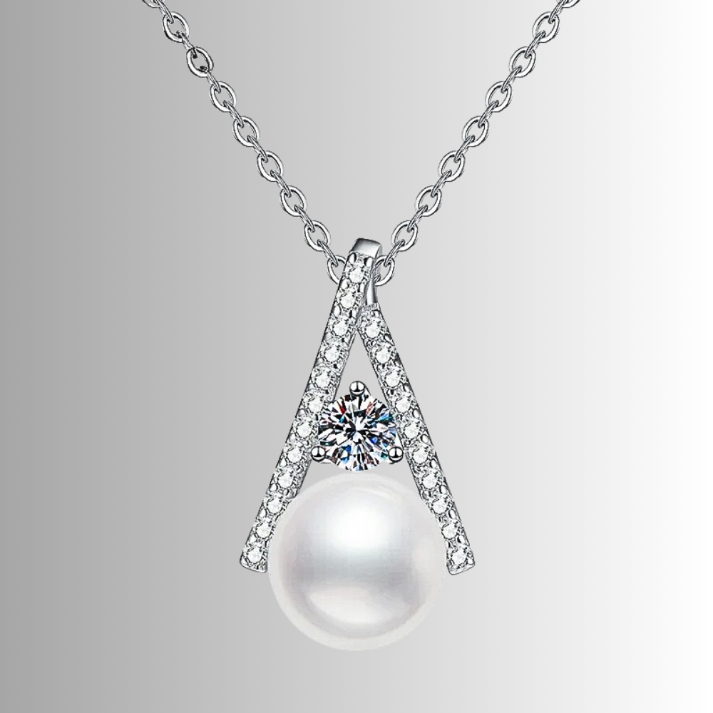Collana con Moissanite da ct 0,30 e Perla Naturale da 10 mm
