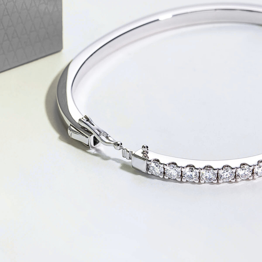 Bracciale Rigido con Moissaniti per ct 2,50