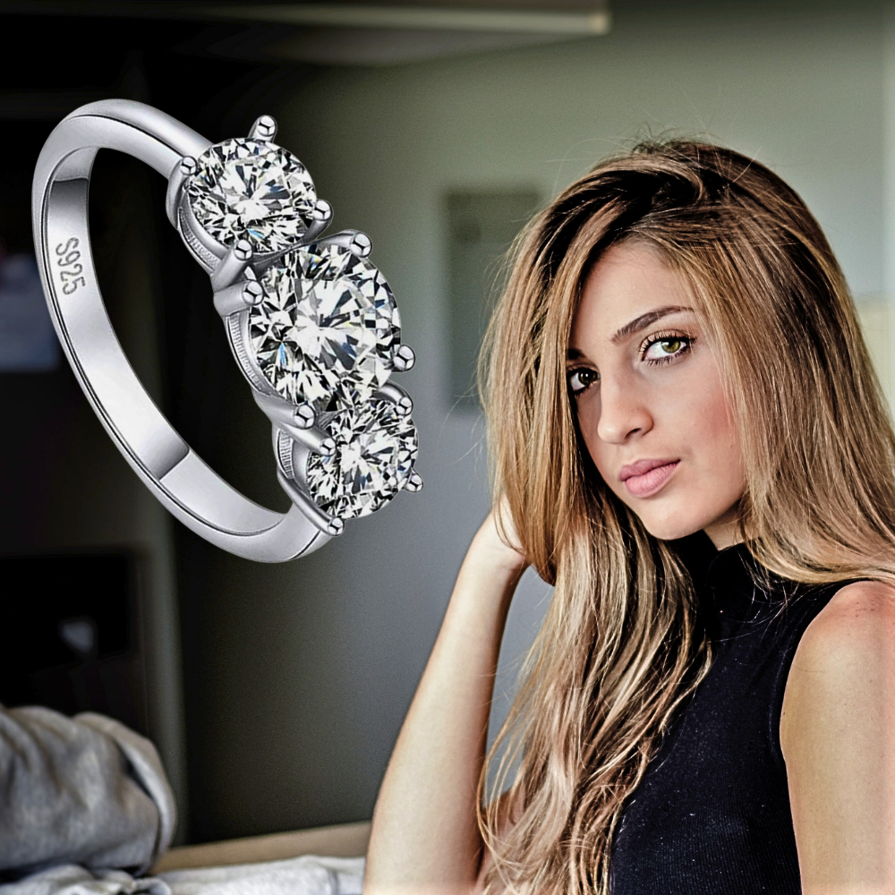 Trilogy con Moissanite Certificata da 2 o 4 Carati