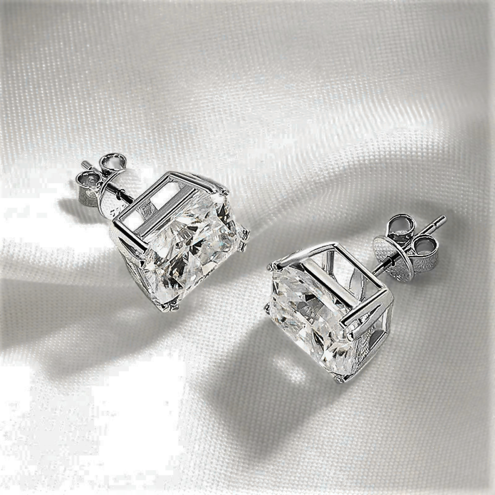 Orecchini Punto Luce con Moissaniti Taglio Radiant