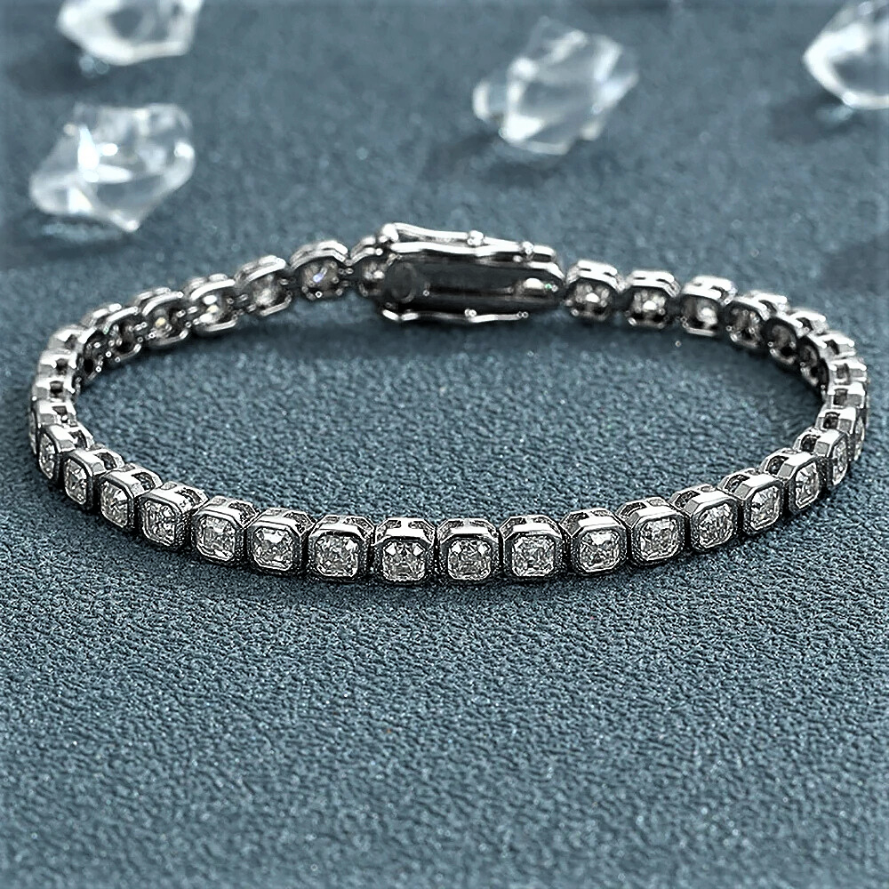 Bracciale Tennis con Moissaniti Taglio Asscher D Color VVS1