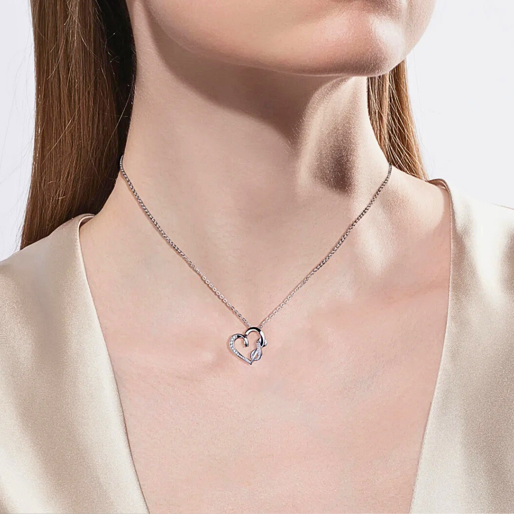 Collana a Cuore con Strisce in Moissaniti