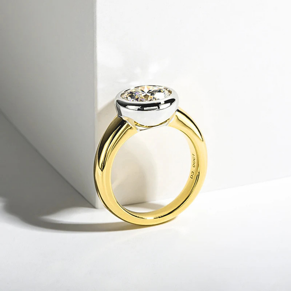 Solitario a 2 colori con Moissanite di ct 3,00