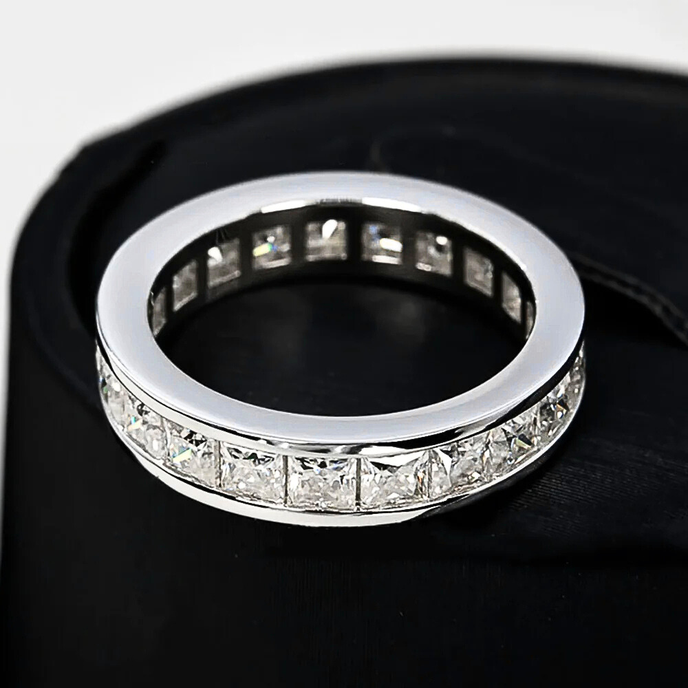 Mini Collezione di Fedine con Moissaniti Taglio Princess