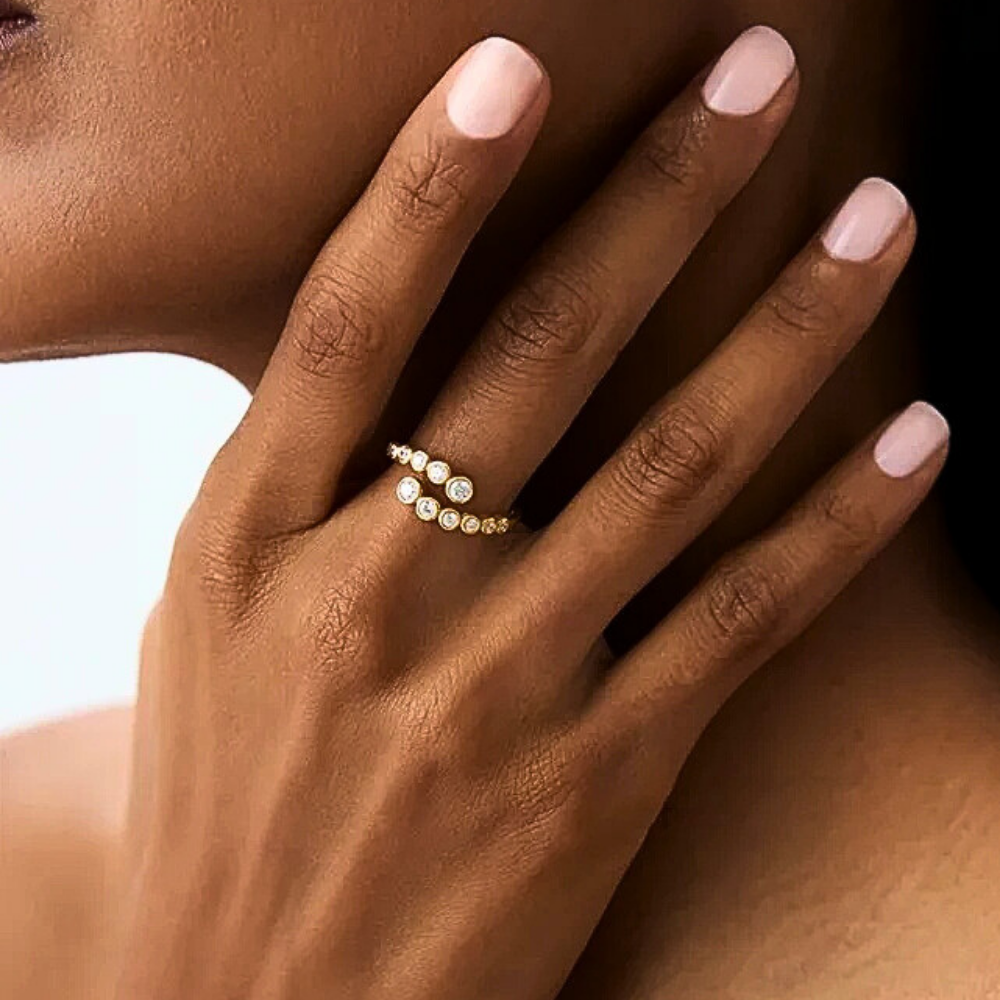 Anello Contrariè con Moissaniti  D Color per ct 1,56