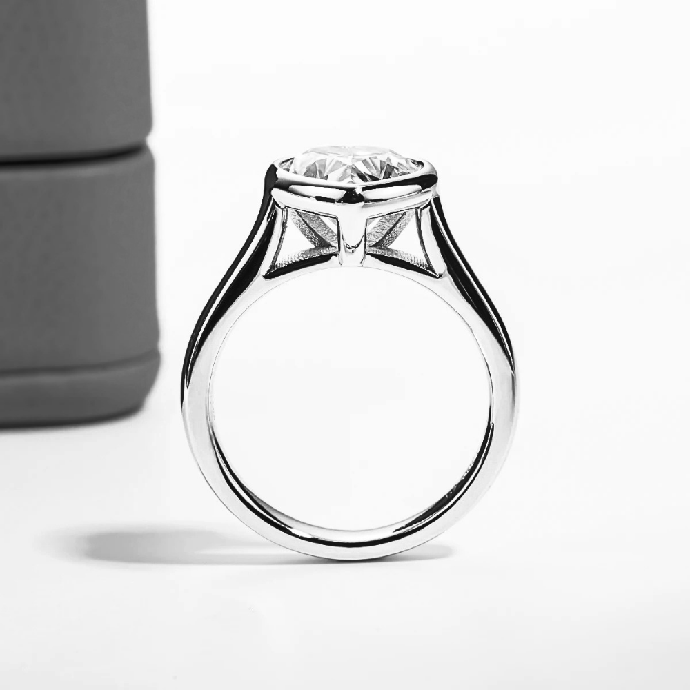 Solitario con Moissanite a Cuore di ct 3,00