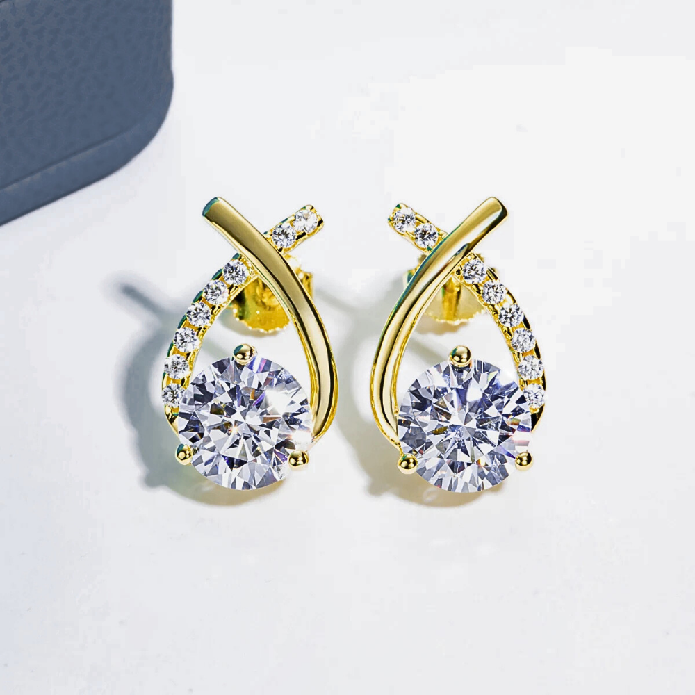 Orecchini a Nodo con Moissaniti per ct 4,28