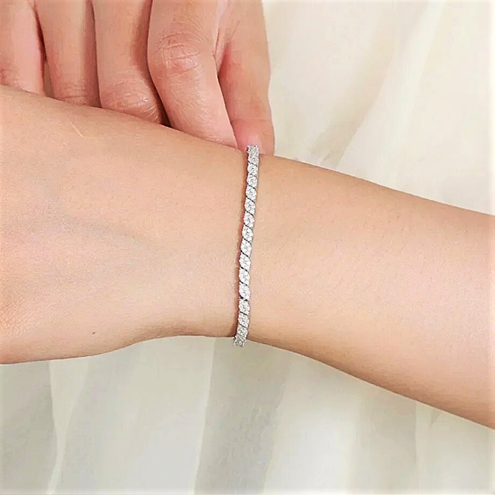 Bracciale a Rombi con Pavè di Moissaniti