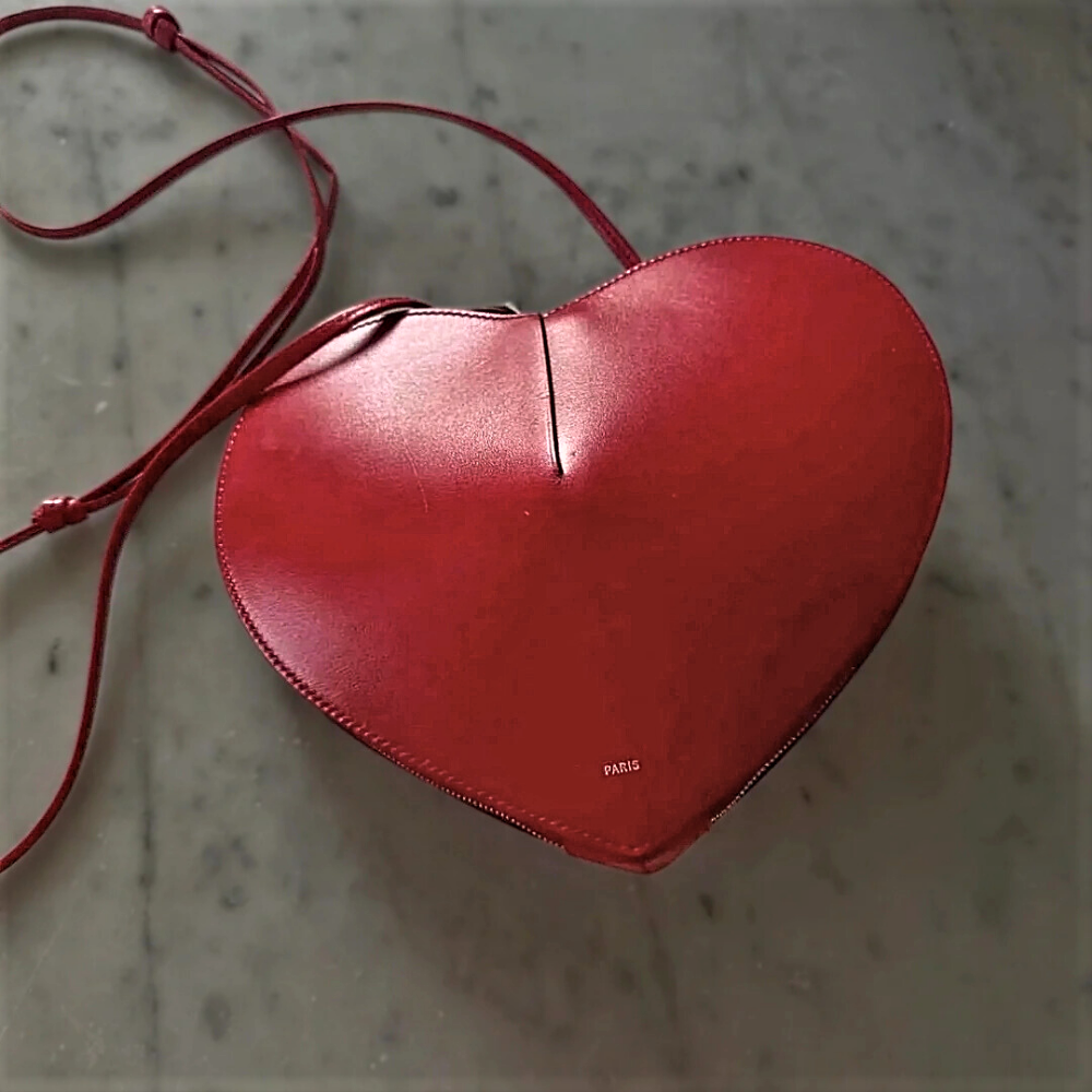Borsetta a Cuore in Similpelle di Alta Qualità