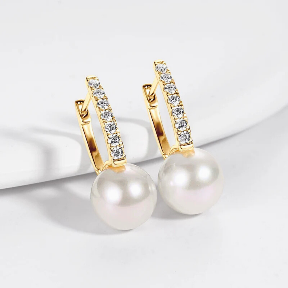 Orecchini a Barretta con Moissanite e Perle Naturali