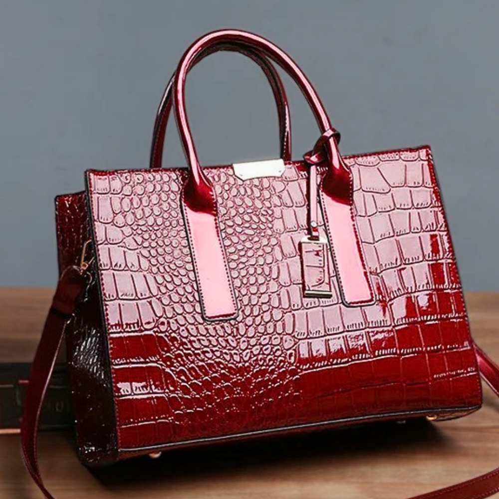 Set di Borsa, Pochette e Portachiavi in Fiore di Pelle di Vitellino