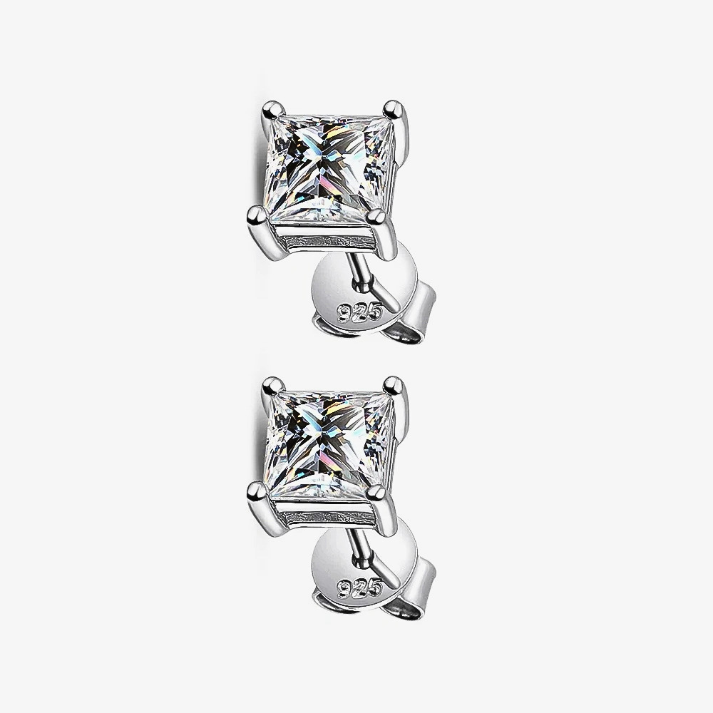 Orecchini Punto Luce con Moissaniti Taglio Princess