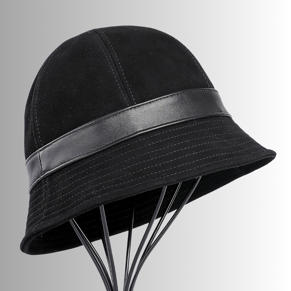 Cappello in Pelle Scamosciata d'Agnello