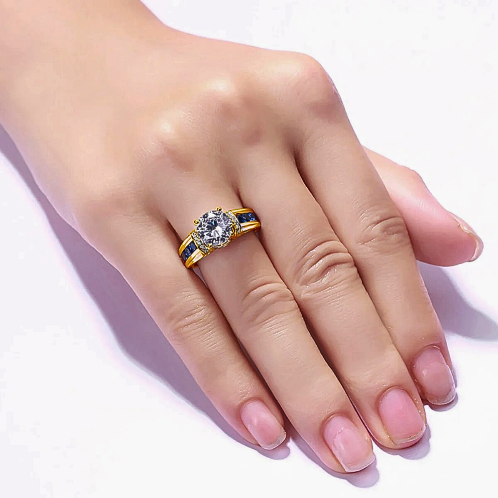 Fascia in Moissaniti con pietra centrale da ct 2,00