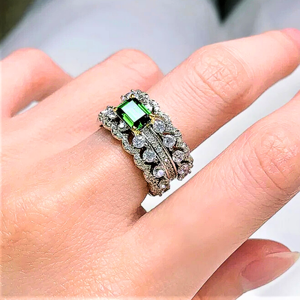 Banda "Green Hope" de GlamLuxe 