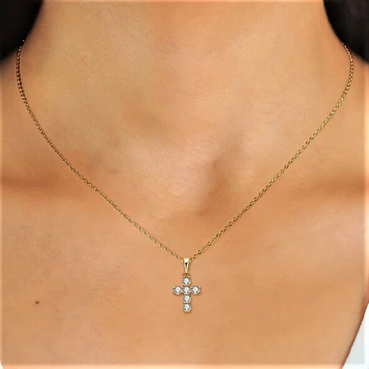 Collana  con Croce in Moissanite