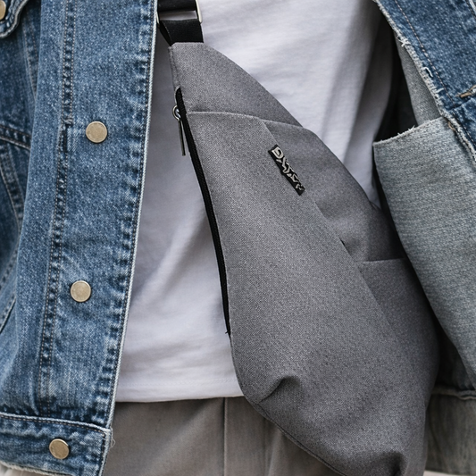 Bolso de hombro práctico y elegante
