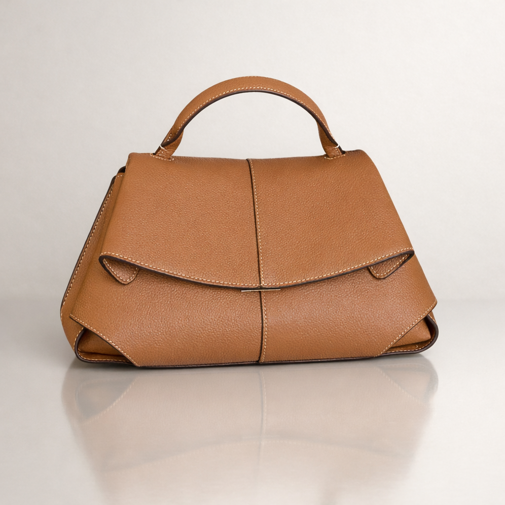 Borsa a Trapezio in Fiore di Pelle di Vitellino