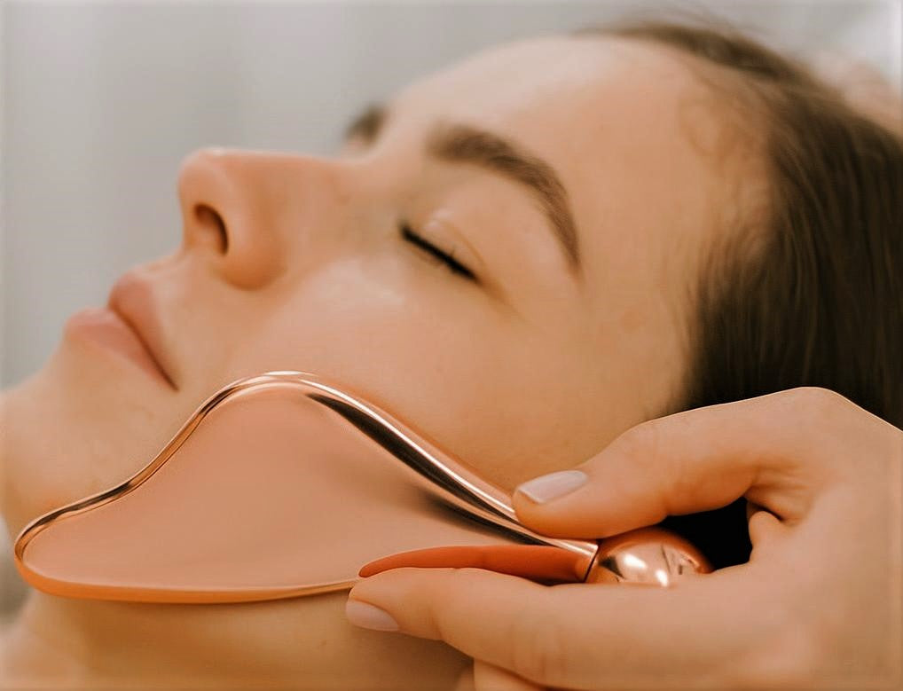 Piastre Gua Sha e Rulli per Massaggio Rassodante al Viso