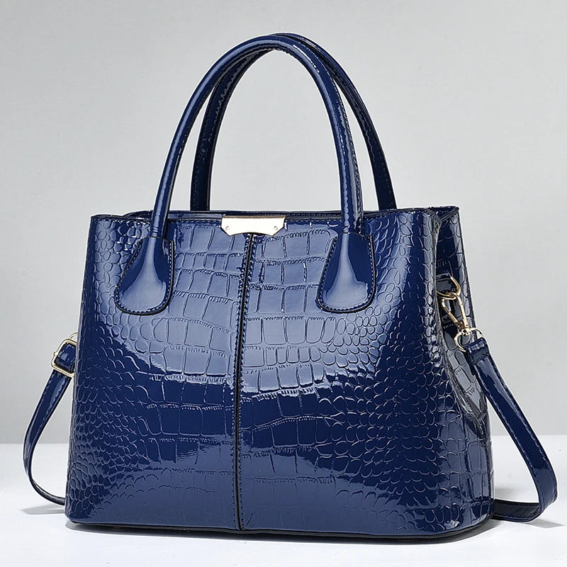 Borsa Tote Verniciata con Lavorazione Coccodrillo