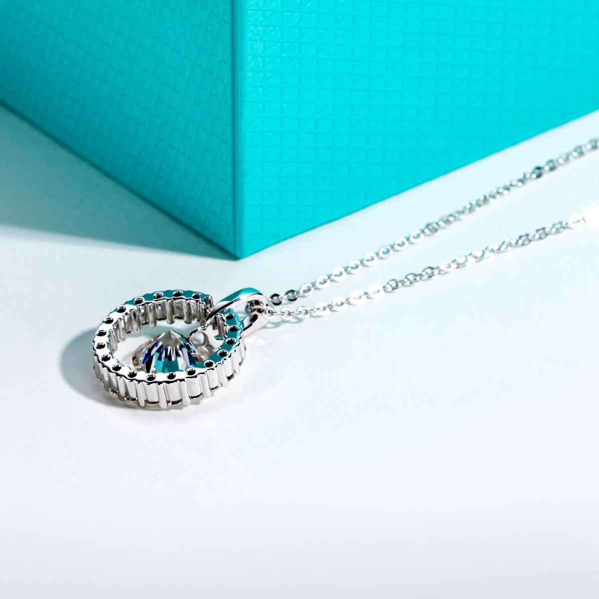 AnuJewel 3ct D Color Moissanite Diamond Halo Pendant Necklace 925 Sterling Silver Valentine's Day Gifts Jewelry Wholesale