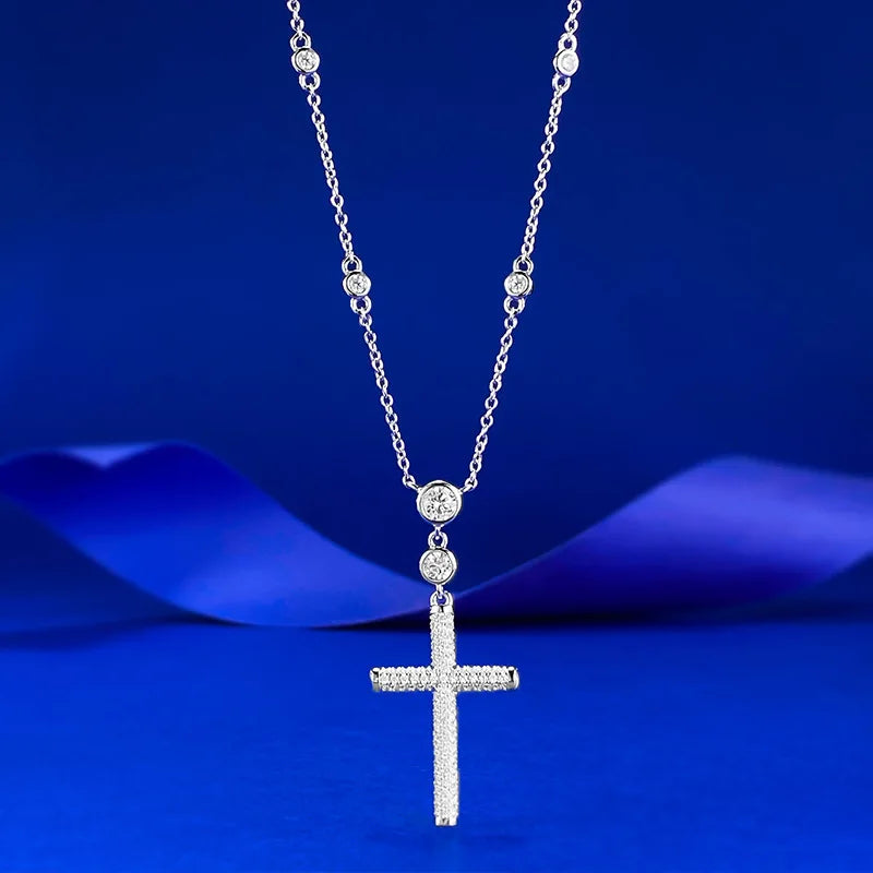 Queen Heart Lab Moissanite Diamond Pendant 100% Real 925 Sterling Silver Wedding Chocker Necklace for Women Engagement Jewelry