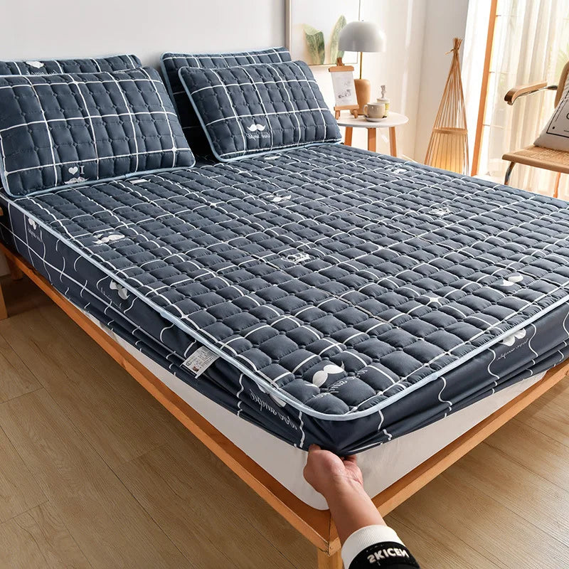 2023 New Thickened Quilted Mattress Cover Large Sheet Antibacterial Breathable Children Lovely Mattress Cover Removable