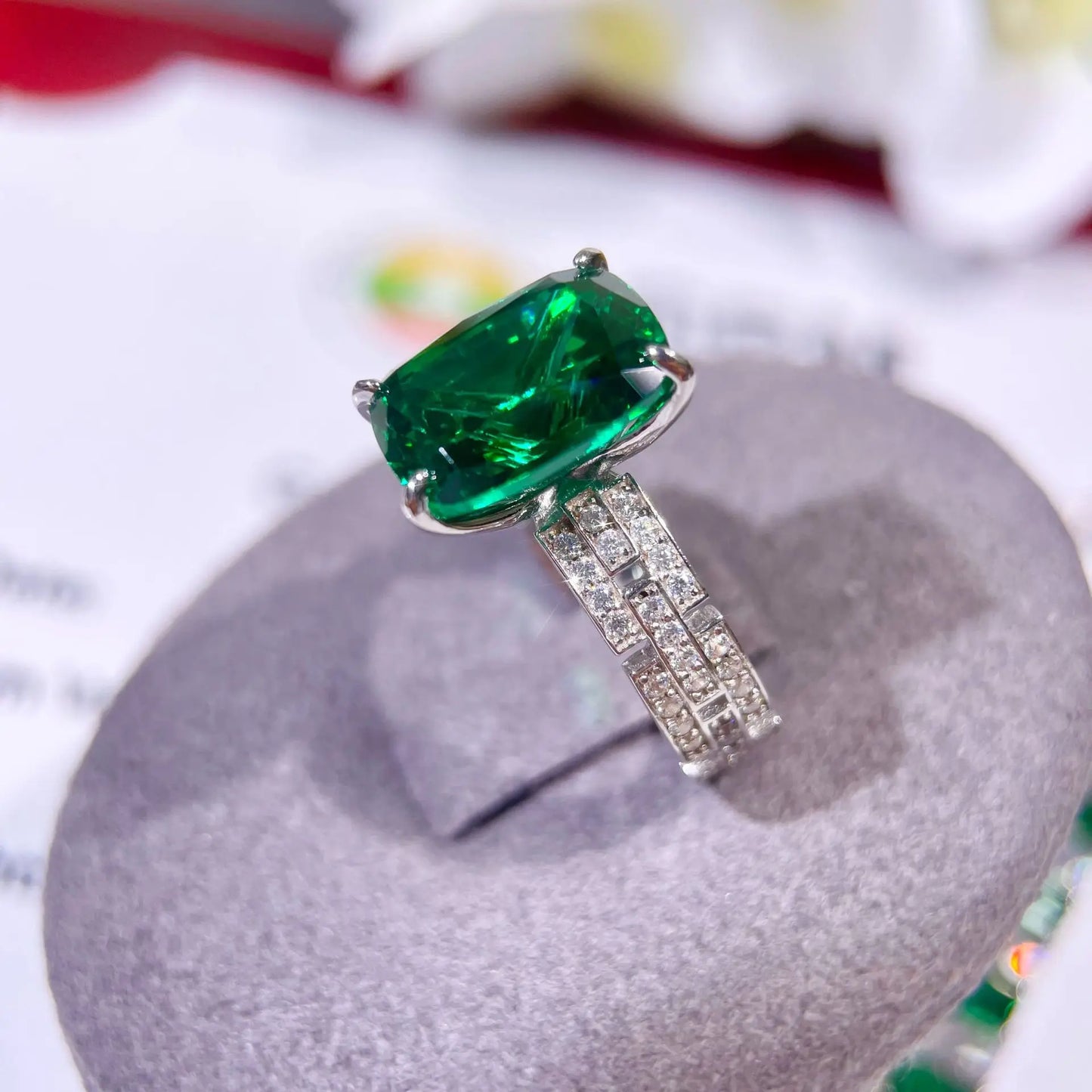 WUIHA Vintage 925 Sterling Silver 8 CT Lab Sapphire Emerald High Carbon Diamonds Gemstone Wedding Engagement Ring Fine Jewelry