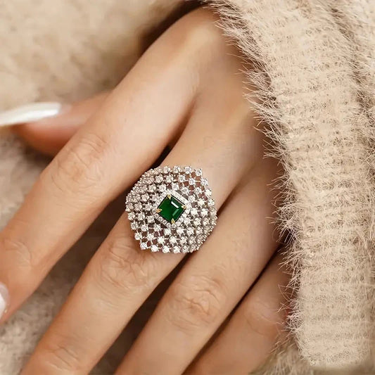 Huitan Bling Bling Geometric Rings with Square Green Cubic Zircon Fashionable Silver Color Finger Rings Luxury Jewelry for Women