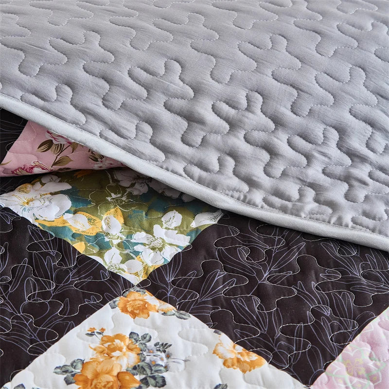 New Quilted Bedspread Set,Soft Microfiber,Thick Bed Cover+Pillowcase,European Flower Patchwork Mattress Topper Bed Sheets King