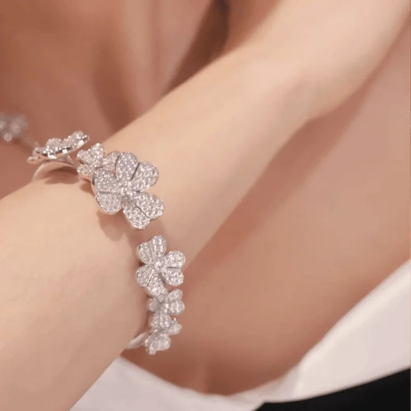 ZOCA High Quality 925 Sterling Silver Luxury Jewelry Romantic Flower Beautifully Designed Bangle Party Accessory
